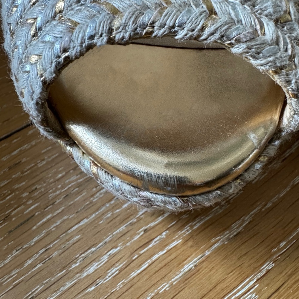 JIMMY CHOO Perla Wedge Sandal Jute Raffia and Gold Size 9 / 40 - Picture 6 of 8